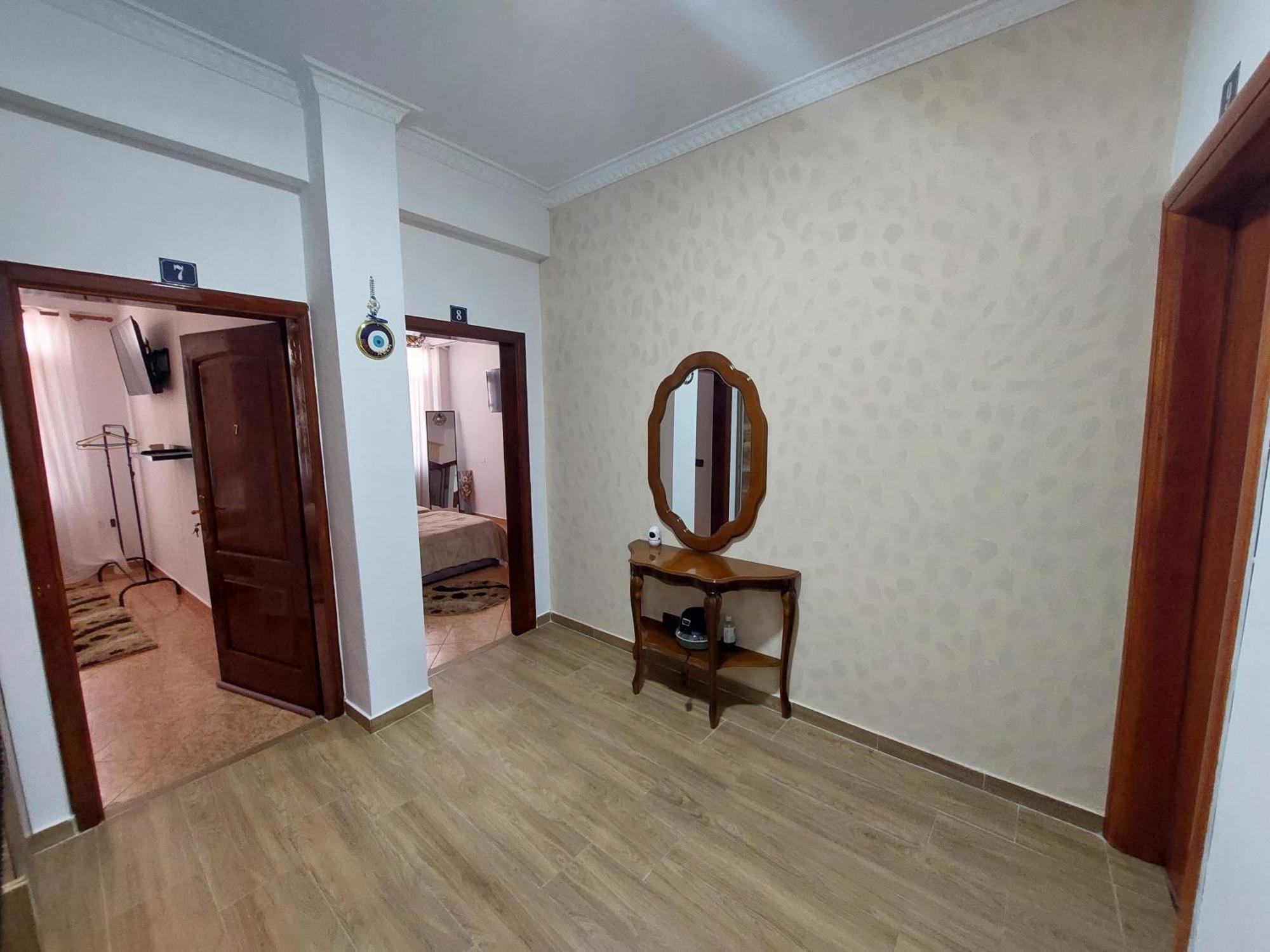 Godard Apartments Vlore Bagian luar foto